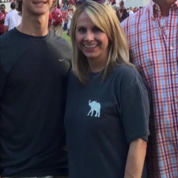 Meet your Posher, Stephanie - Picture 1 of 1